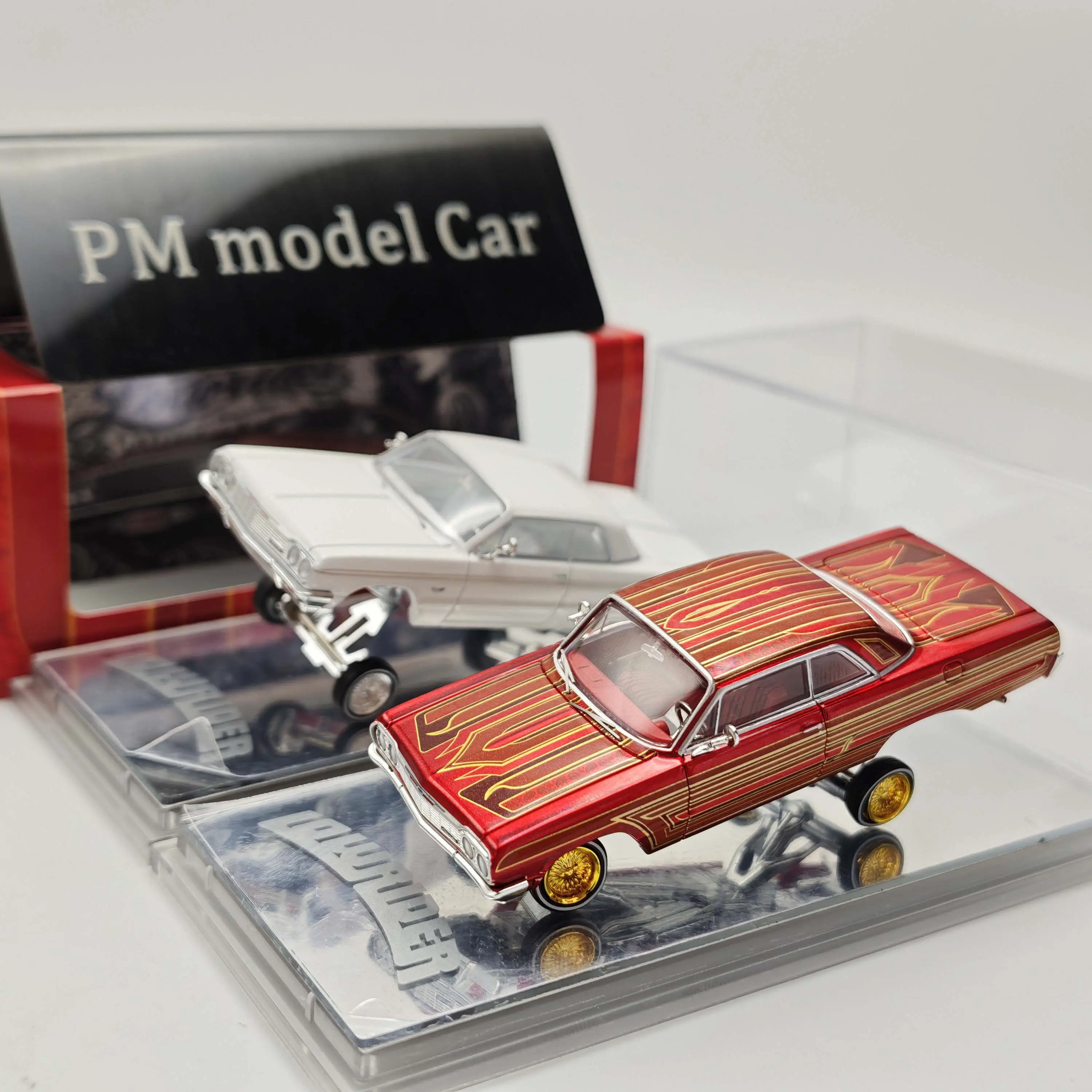 97M 1/64 1964 Jumping Car Impala LowRider Alloy Car Model
