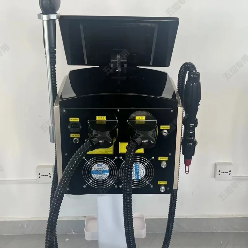 جديد المهنية 2 في 1 ديود و Nd Yag Laser 755 808 1064nm آلة إزالة الشعر المحمولة بيكو ثانية مزيل الوشم بالليزر