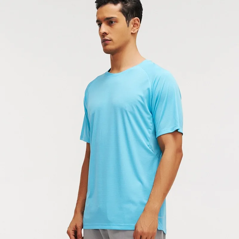 Lightweight and Breathable Quick Drying T-shirt for Summer Men, Loose and Lightweight Round Neck Short Sleeved Sports T-shirt