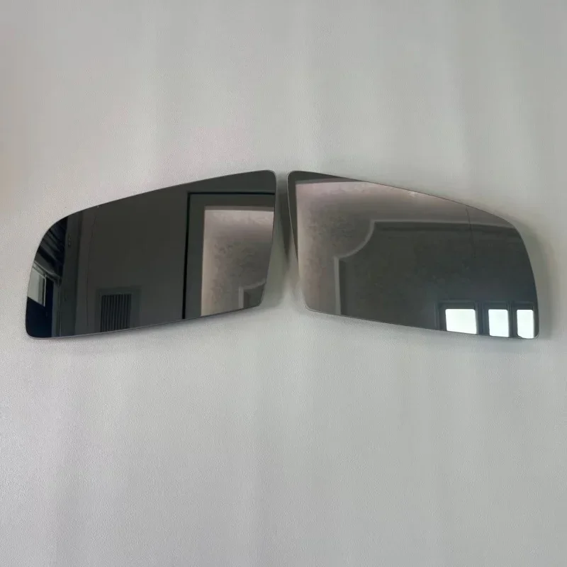 Car Wide Angle Heated Mirror Glass With 4 Pins Rear-view Heating Lenses For BMW 5 E60 / E61 (2003-2009) 6 E63 / E64 (2004-2010)