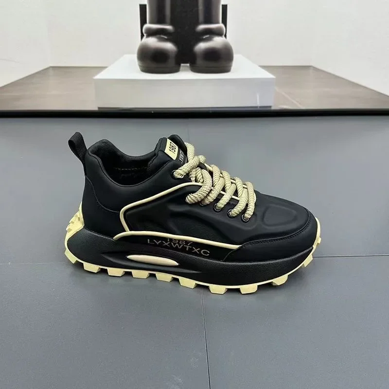 Spring and Autumn 2024 Men's New Ultra Light Soft Sole Elevated Versatile Casual Shoes Youth Campus Style Student Sports Shoes