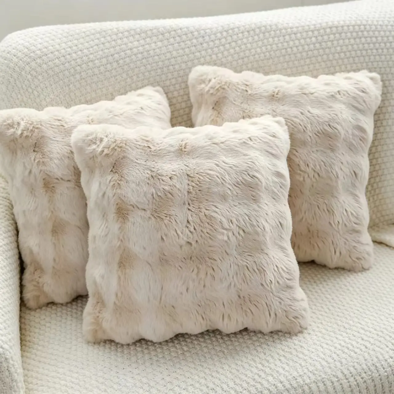 3Pcs Fluffy Bubble Plush Pillow Covers Solid Color Square Decorative Cushion Covers for Couch Living Room Without Pillow Inserts