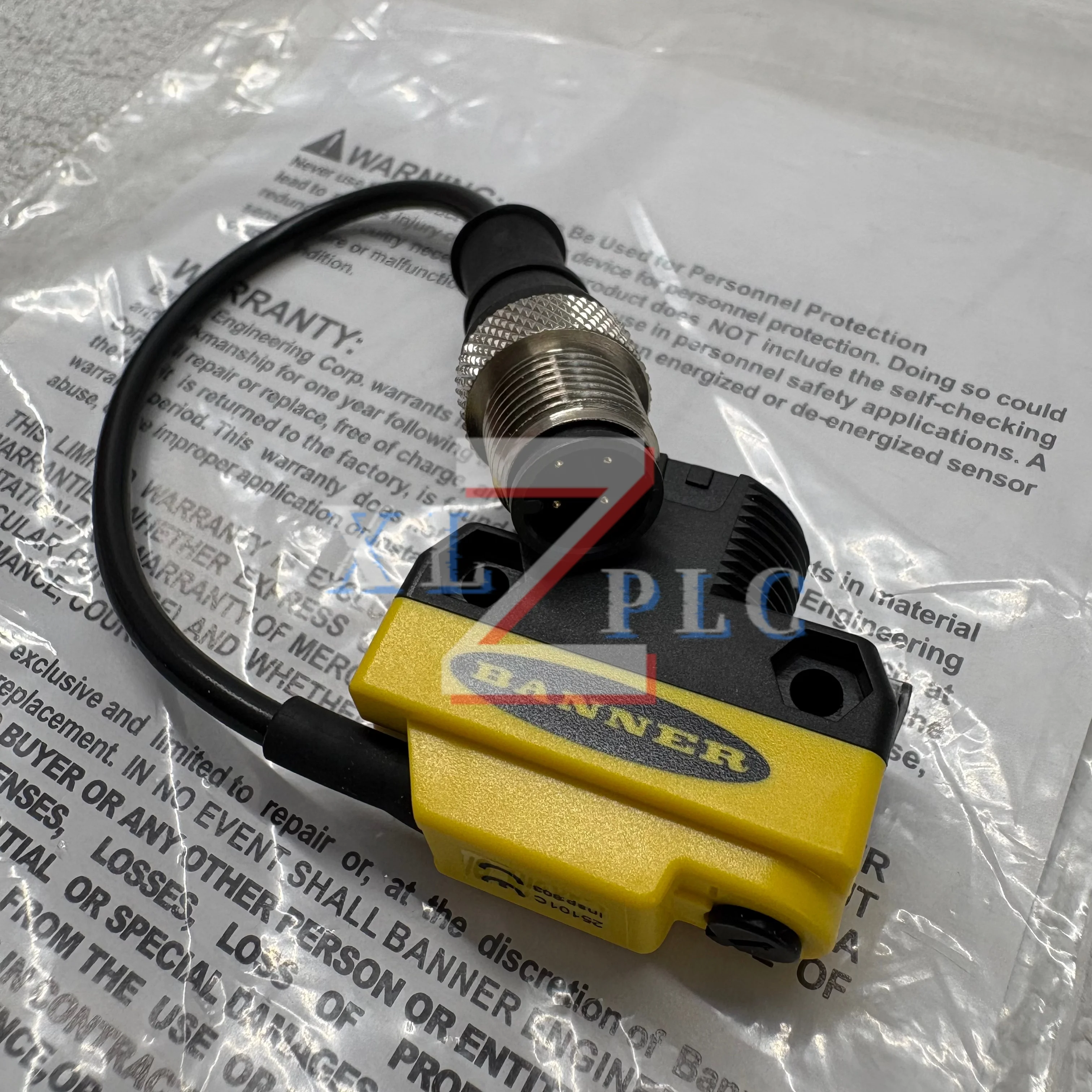 New In Box QS18VP6LPQ5 Photoelectric Sensor
