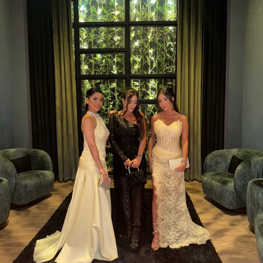 Amanda Customized Yellow Flowers Embroidery Prom Dress Strapless Side Slit vestidos de noche Floor-Length Formal Evening 2025