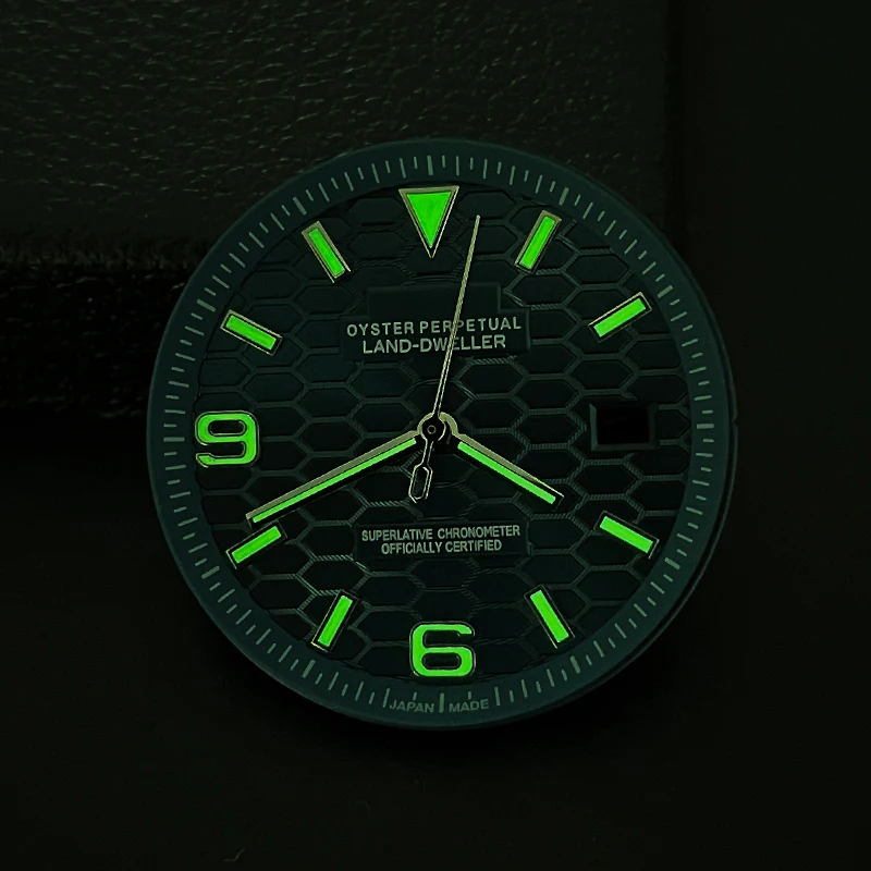 34mm No-Logo Honeycomb Watch Dial with Green Lume - Vertical Line Design Compatible with NH35 Automatic Movement Watch Mod Parts view 6