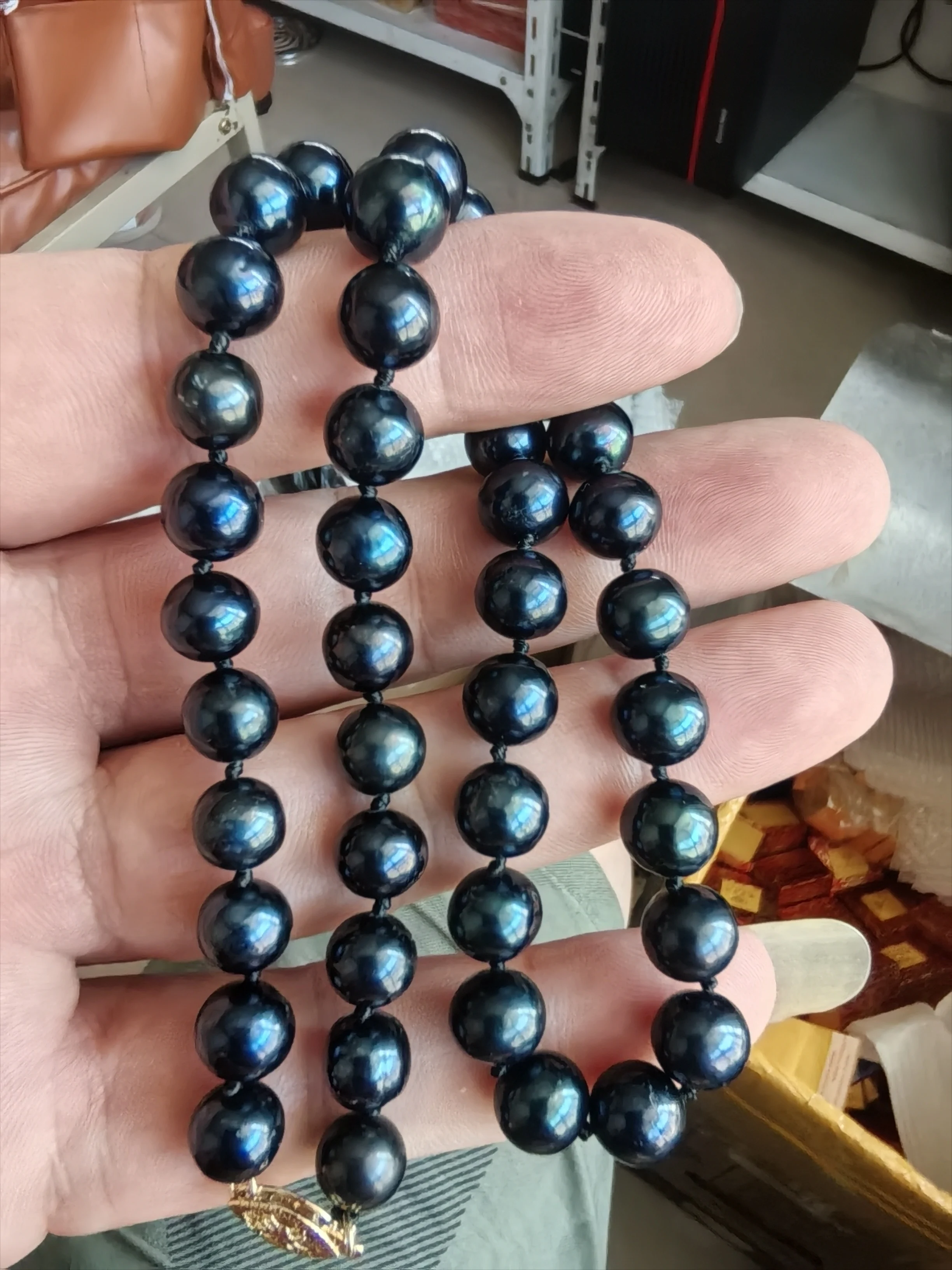 

Amazing AAA 10-11mm Black Green Blue Tahitian Pearl Necklace 18 "14Kp CLASP