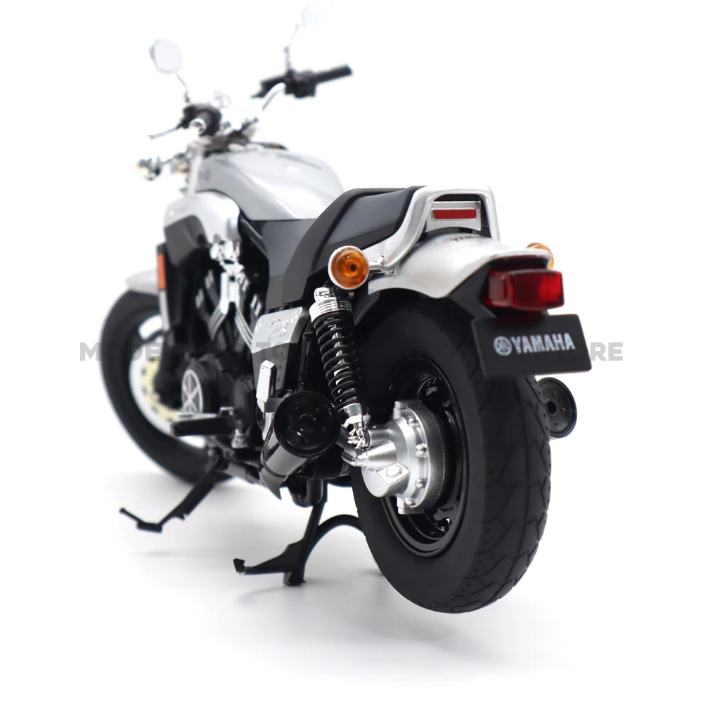 1/12 AOSHIMA Yamaha Vmax Diecast Motorcycle Car Model Toys Gifts