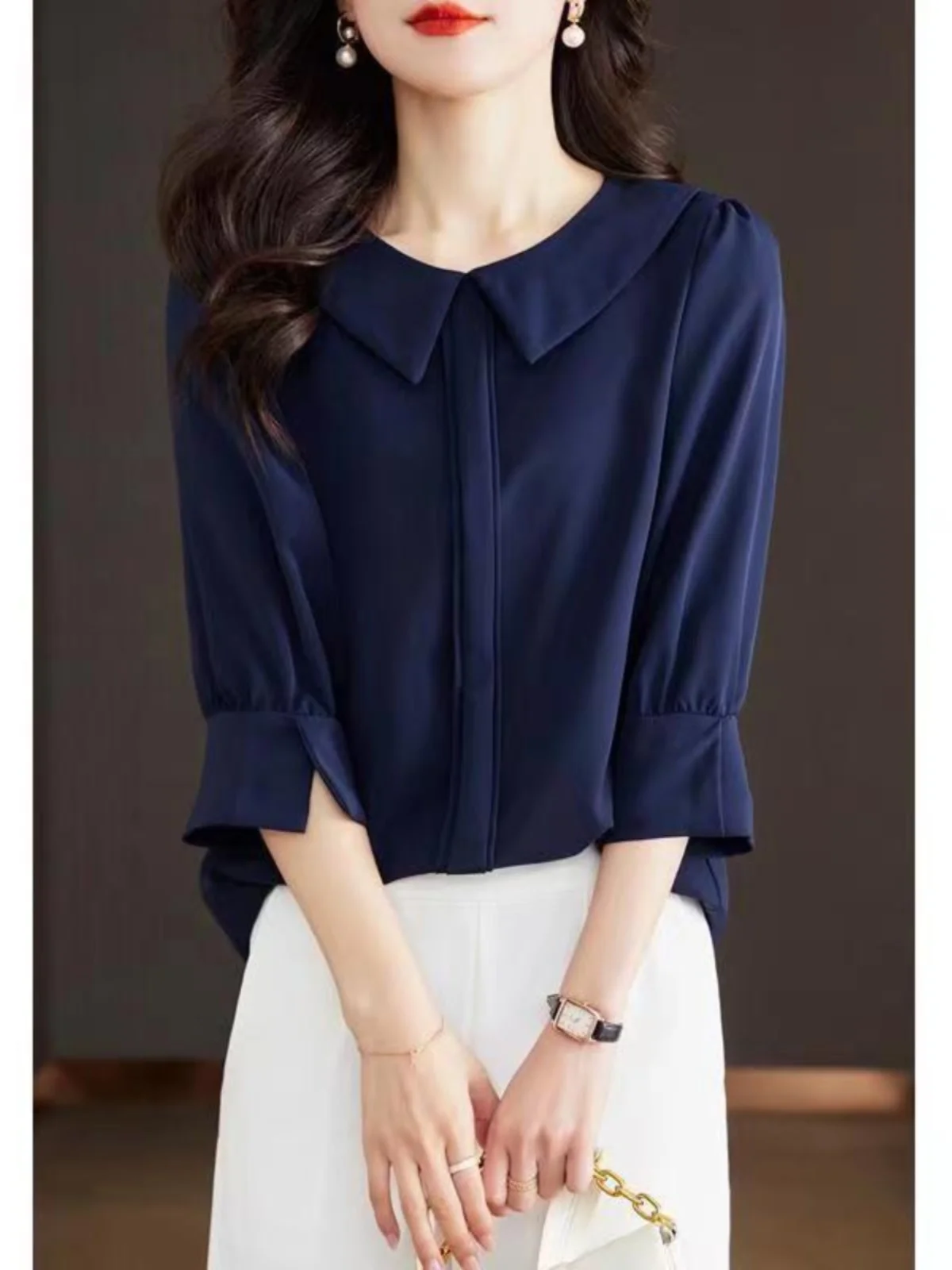 

Early Spring New Style Casual Thin round Neck Seven Sleeve Tops Women's Shirt Draping Chiffon Classic round Collar Loose Fit