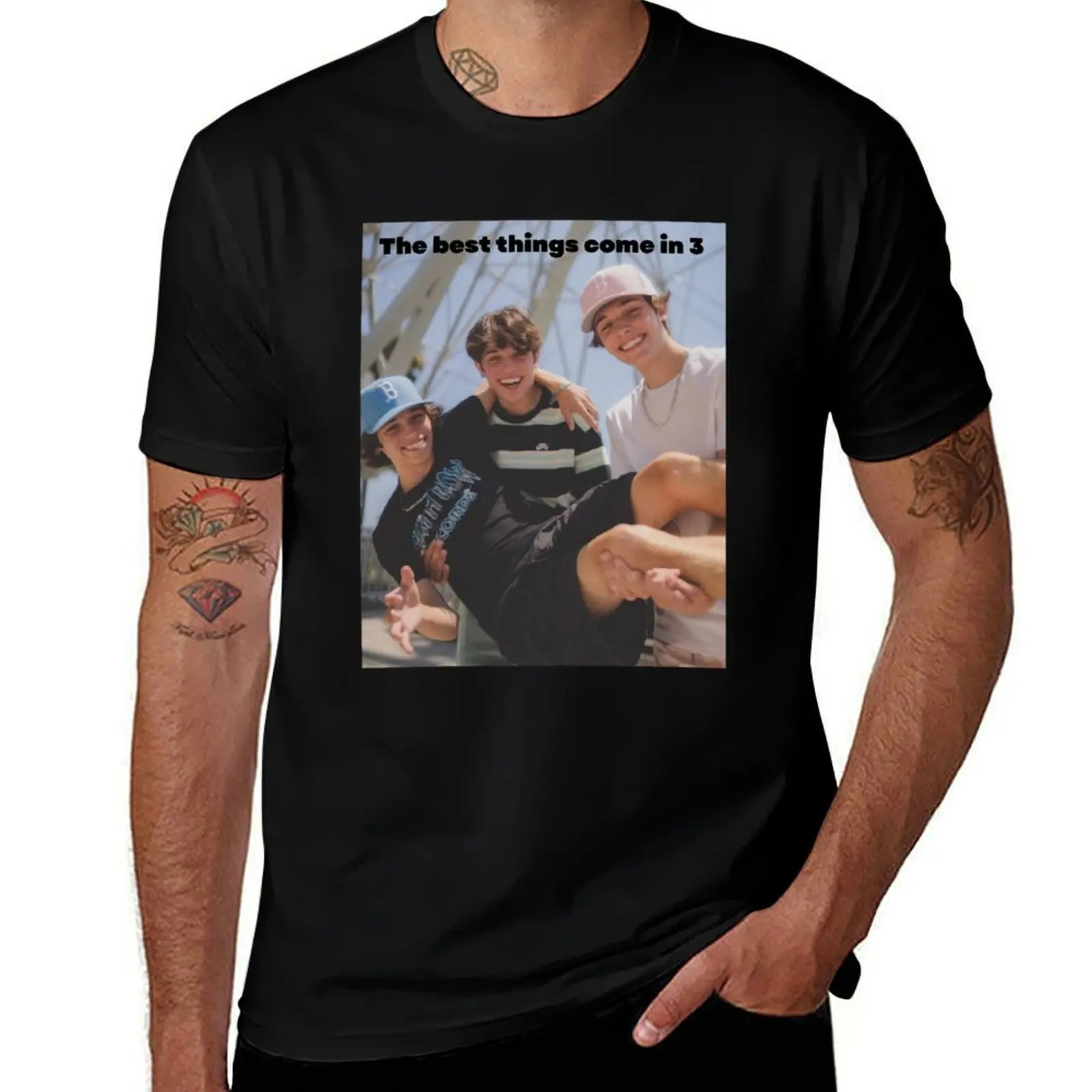 The best things come in 3 T-Shirt Big Size Simple T-Shirt