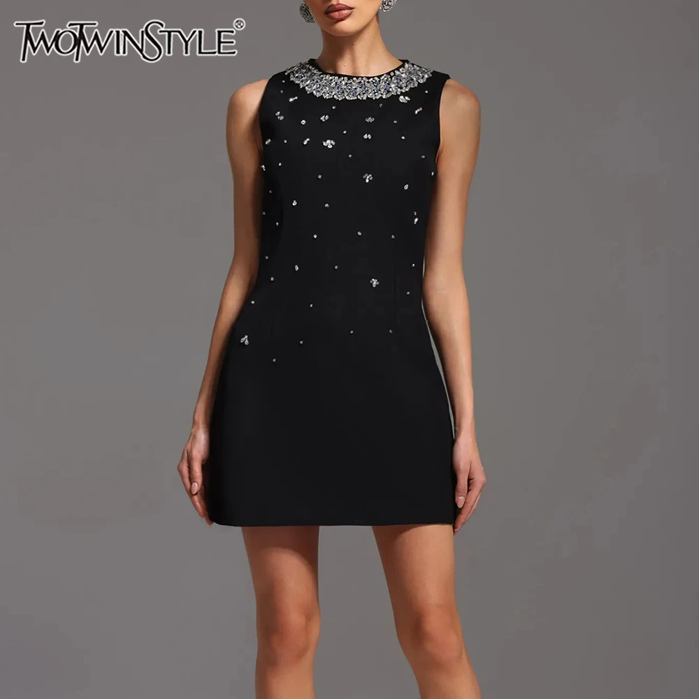 

TWOTWINSTYLE Solid Slimming Spliced Bead Luxurious Mini Dresses for Women Round Neck Sleeveless Temperament Dress Female Fashion