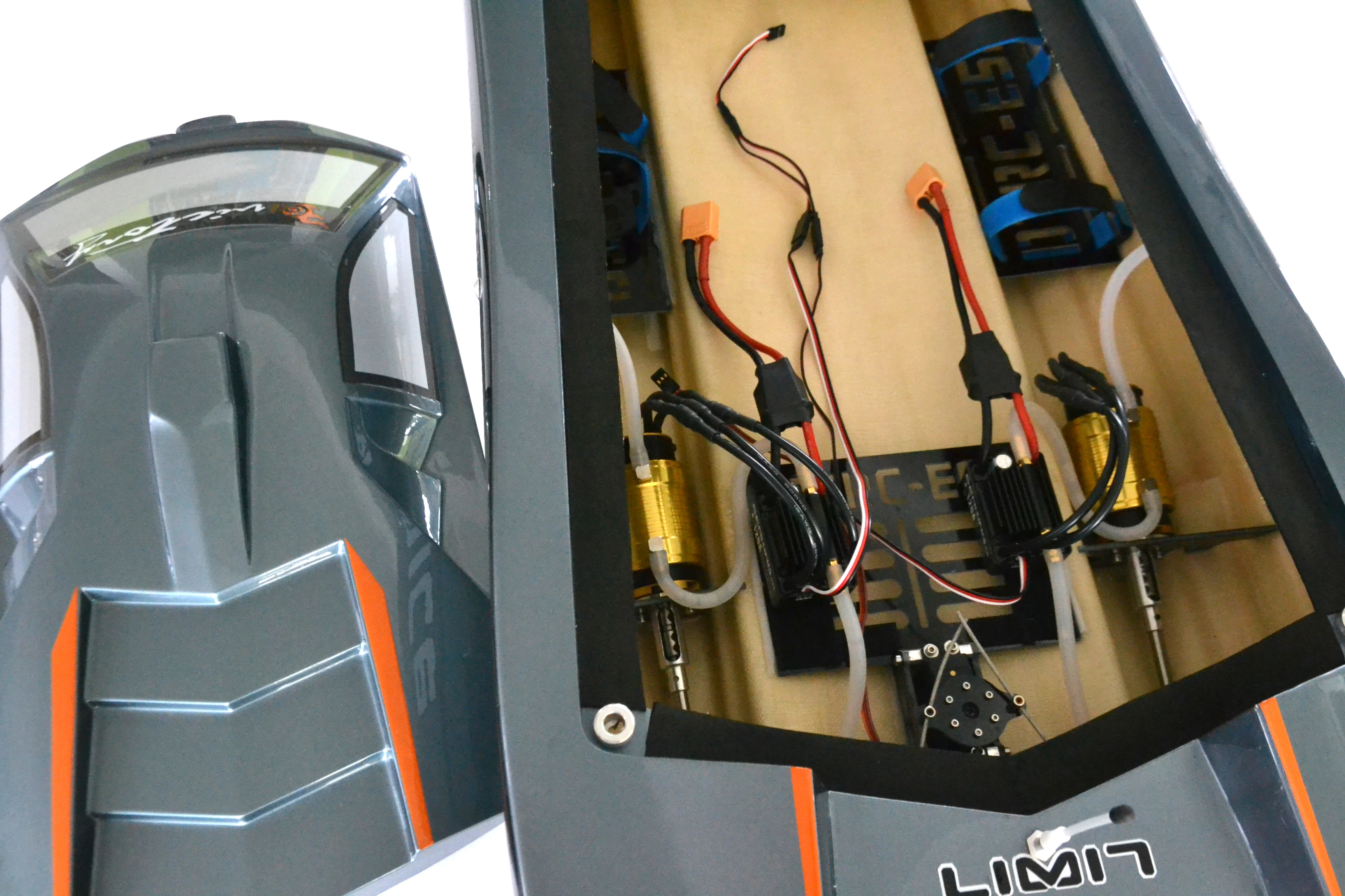 E53 ريفينتون الألياف الزجاجية PNP RC قارب سباق نماذج سفينة التحكم اللاسلكية عالية الأداء مع محرك ESC