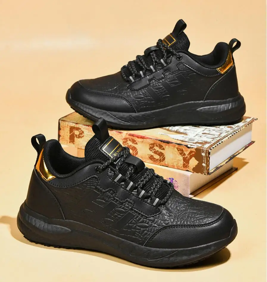 men shoes four season new non-slip oil-proof waterproof kitchen work shoes men's fashion casual outdoor breathable sports shoes
