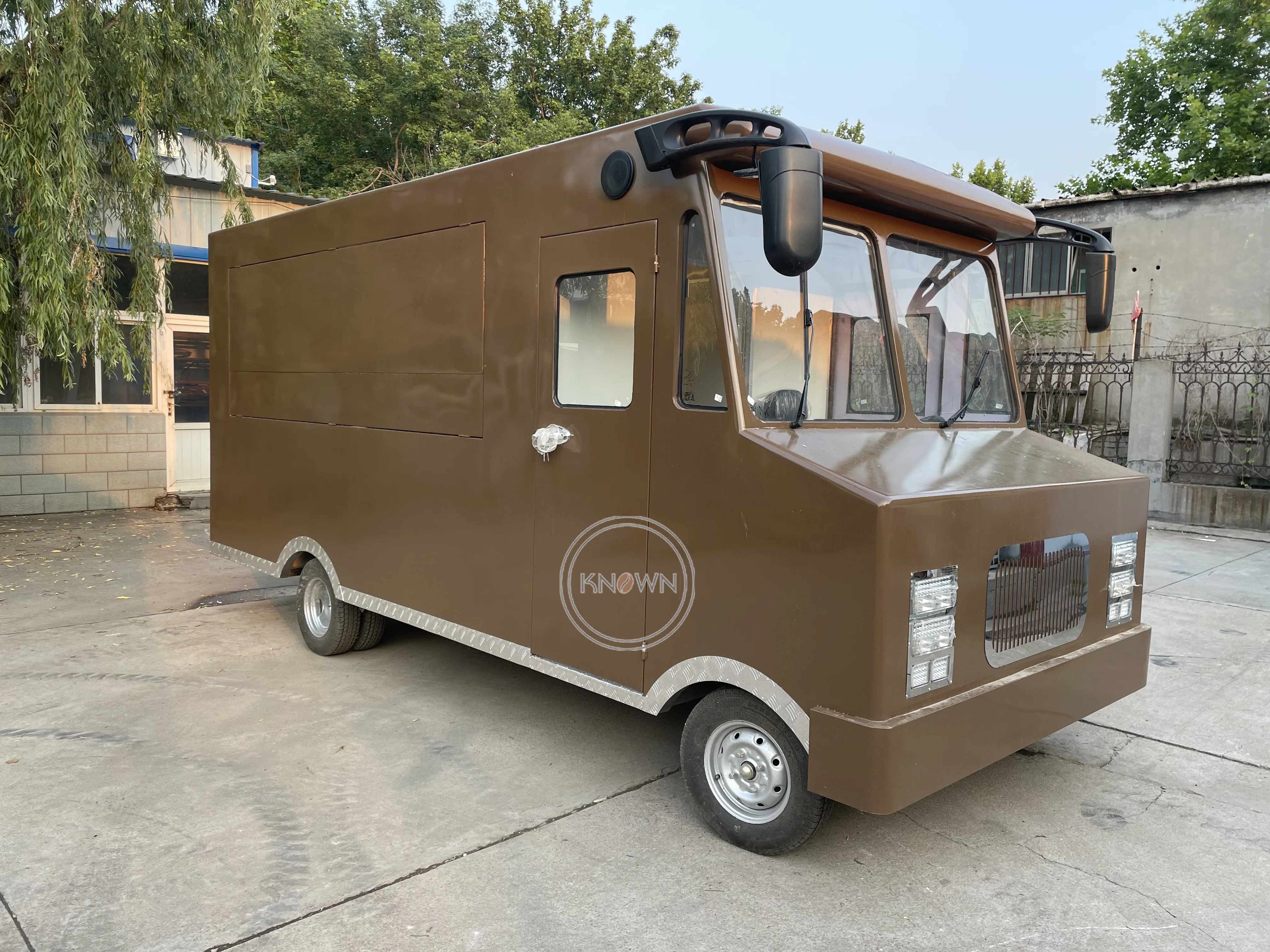 موبايل مطبخ وجبة خفيفة شاحنة شواء الغذاء عربات كونسيرك الشارع الغذاء مركبة المقلاة العميقة الكهربائية عربة شاحنة