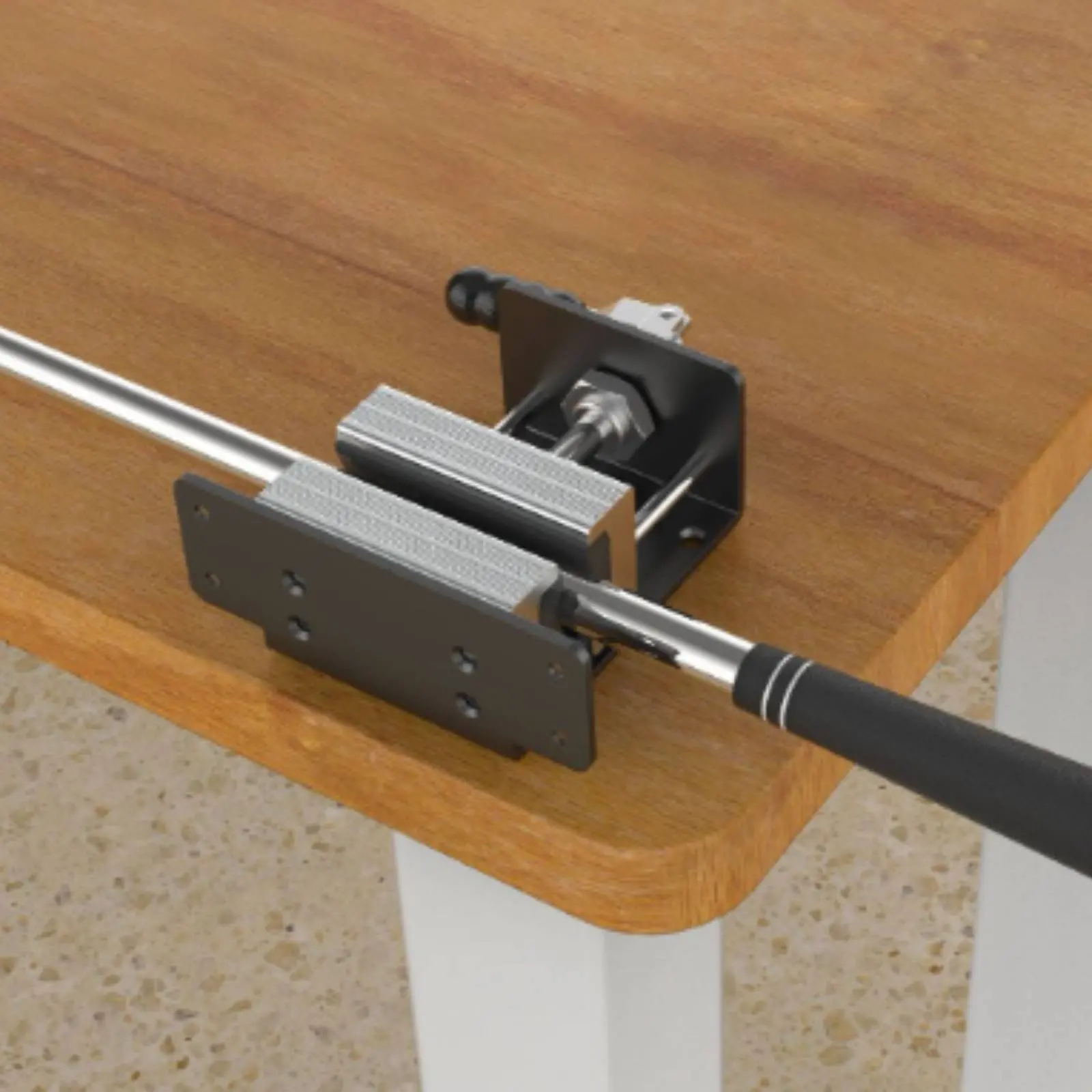 

Sport Club Vise Clamp Sturdy-Duty Metal Construction Sport Club Shaft Clamp Rapid-Lock Mechanism Wear-Resistant