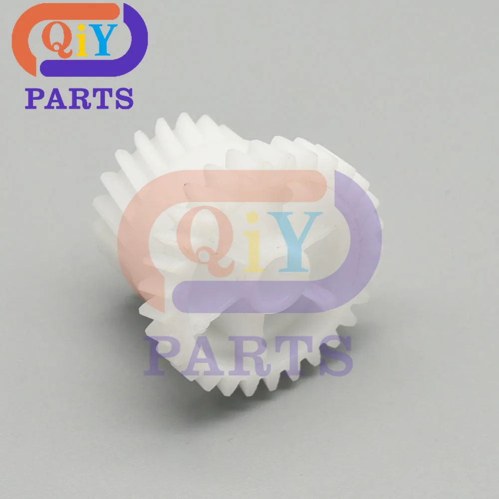 

10X 6LH53714000 Fuser Drive Gear as used for Toshiba e-STUDIO 205L 206L 255 256 305 306 356 456 355 356 455 456 506 205 206