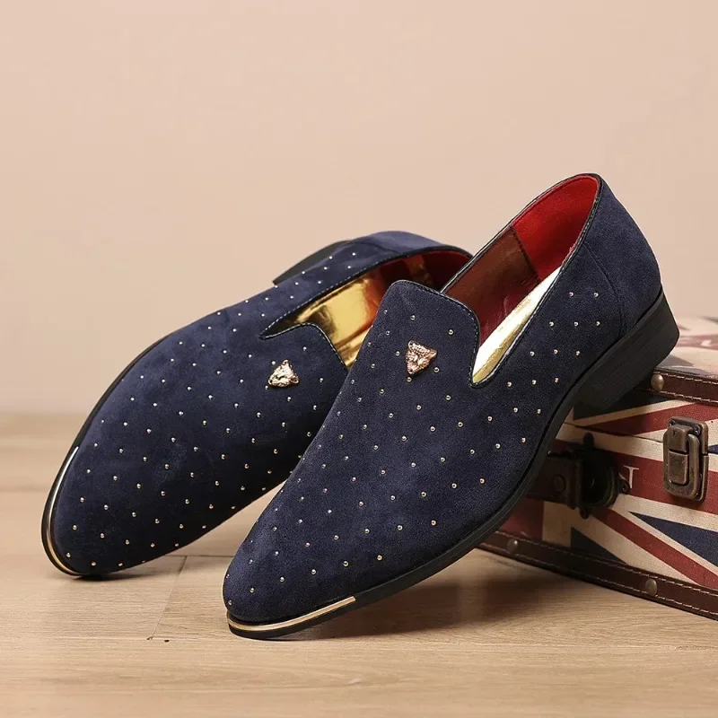 

2026 Men Loafers Suede Leather Slip-on Rivets Moccasins Men's Casual Shoes Outdoor Light Comfortable Driving Flats Sizes 39-48