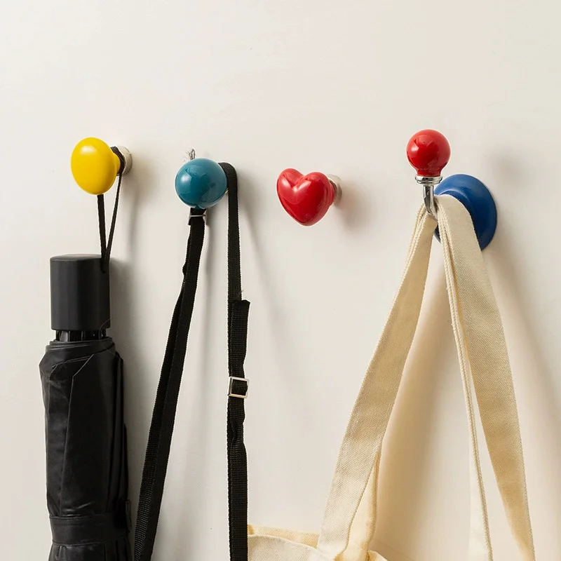 1PC Farbe Kreative Magnetische Haken Kein Schlag Magnetische Haken Küche Badezimmer Tür Kühlschrank Starke Spurlose Dekoration
