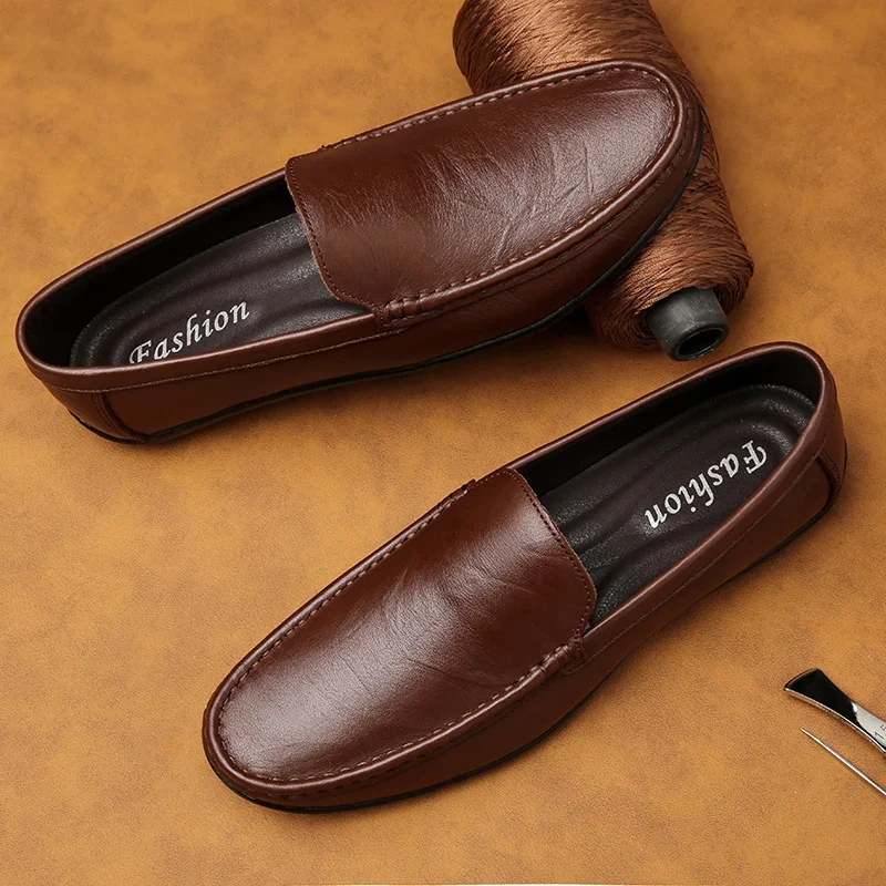 

2025 Men Boat Shoes Business Breathable Mens Loafers Shoes Flat Shoes Casual Genuine Leather Footwear Slip on Antiskid