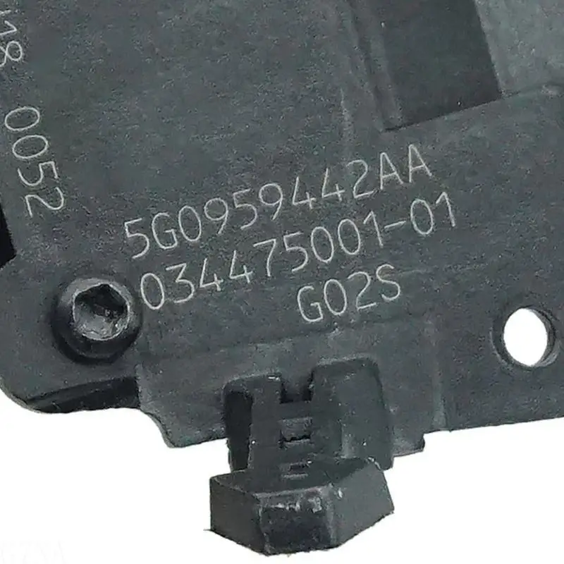 G7NA Ergonomisches Lenkrad, Multifunktionstaste, hochempfindliche Bedienung, 0,2 s Reaktionszeit, LED-Anzeige 5G0959442AA – Detail 7