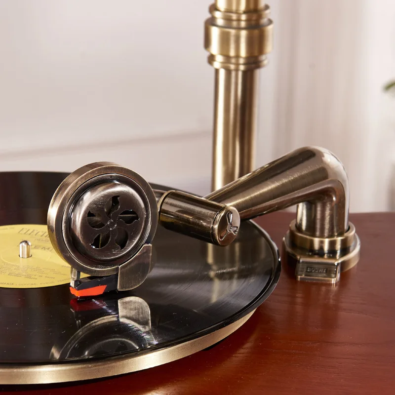 Retro Gramophone, Antique Vinyl Record Player, Bluetooth Record Player, European Style Living Room Ornament, Subwoofer