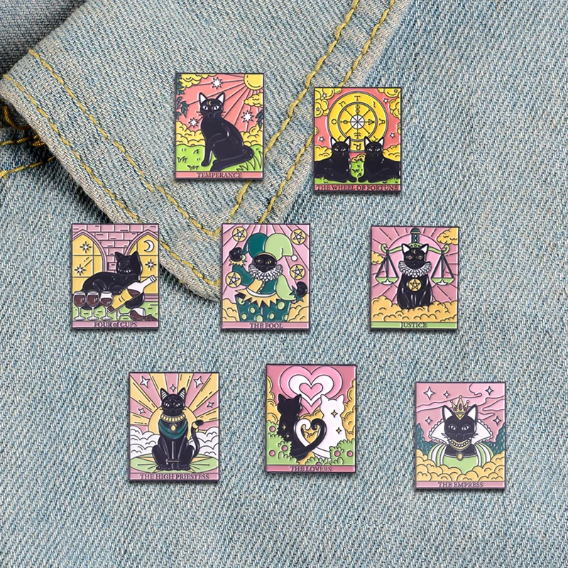 Fashion Punk Cat Tarot Enamel Pin Custom Couple Fool Justice Brooch Denim Bag Badge Gothic Animal Card Jewelry Gifts for Friends