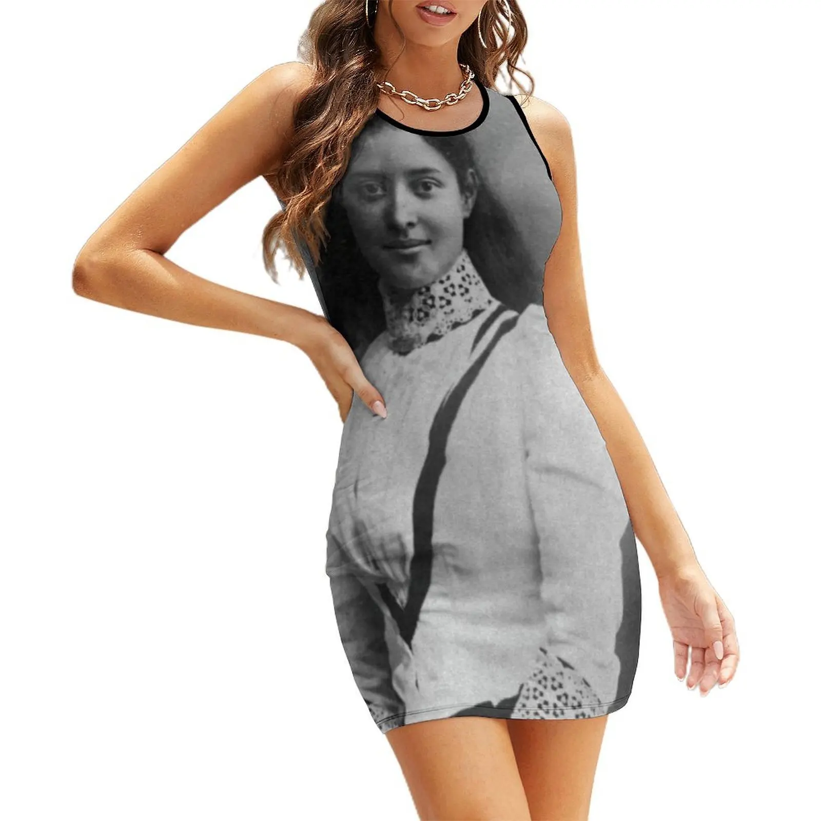 

Princess Kaiulani Princess Ka'iulani at 17 as she attended school in Northamptonshire Sleeveless Sundress