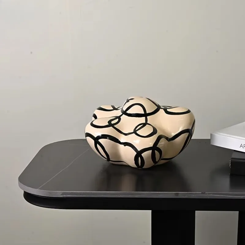 

Desktop living room art geometric resin ornaments home decoration