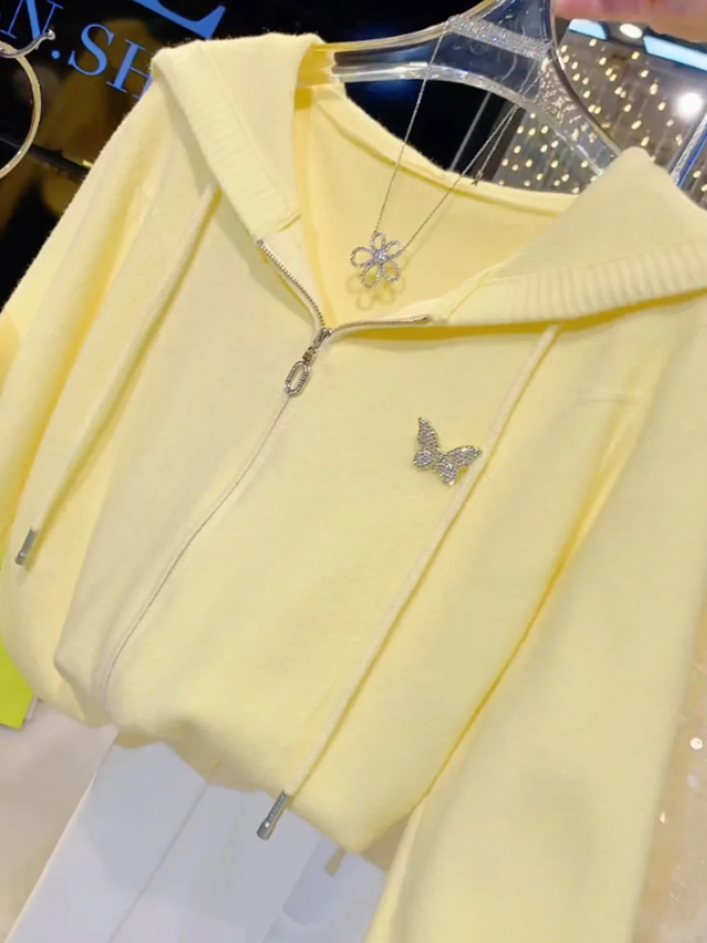 المرأة سستة محبوك طويل Sve لون نقي هوديي ملابس خارجية التخسيس الأعلى الكورية Sle ملابس الخريف مريحة غير رسمية