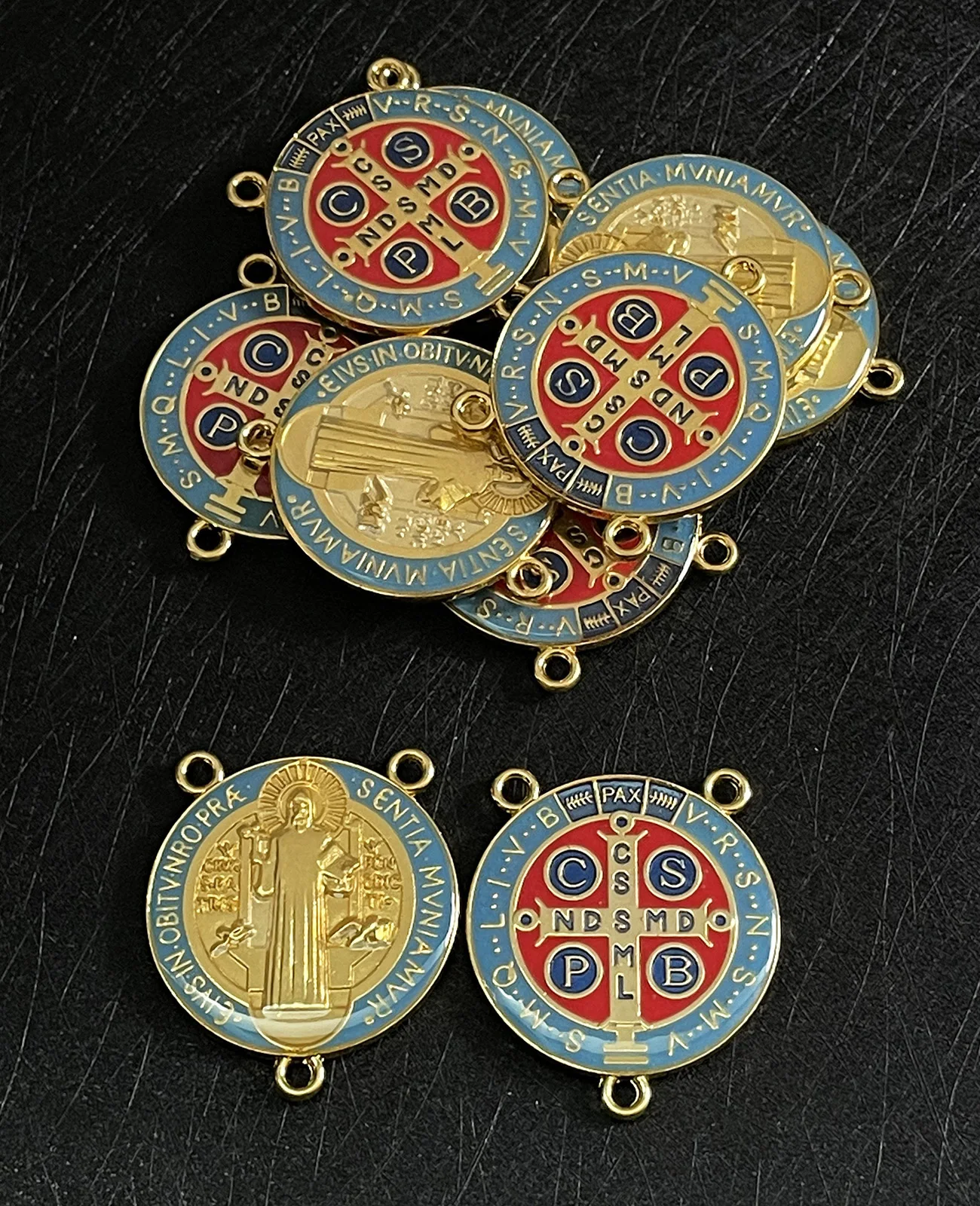 Cottvott 3 шт./лот большая медаль Святого Бенедикта экзорцизма с 3 отверстиями, «сделай сам», Розария, Чаплет, ожерелье, Золотой синий разъем, детали для изготовления ювелирных изделий