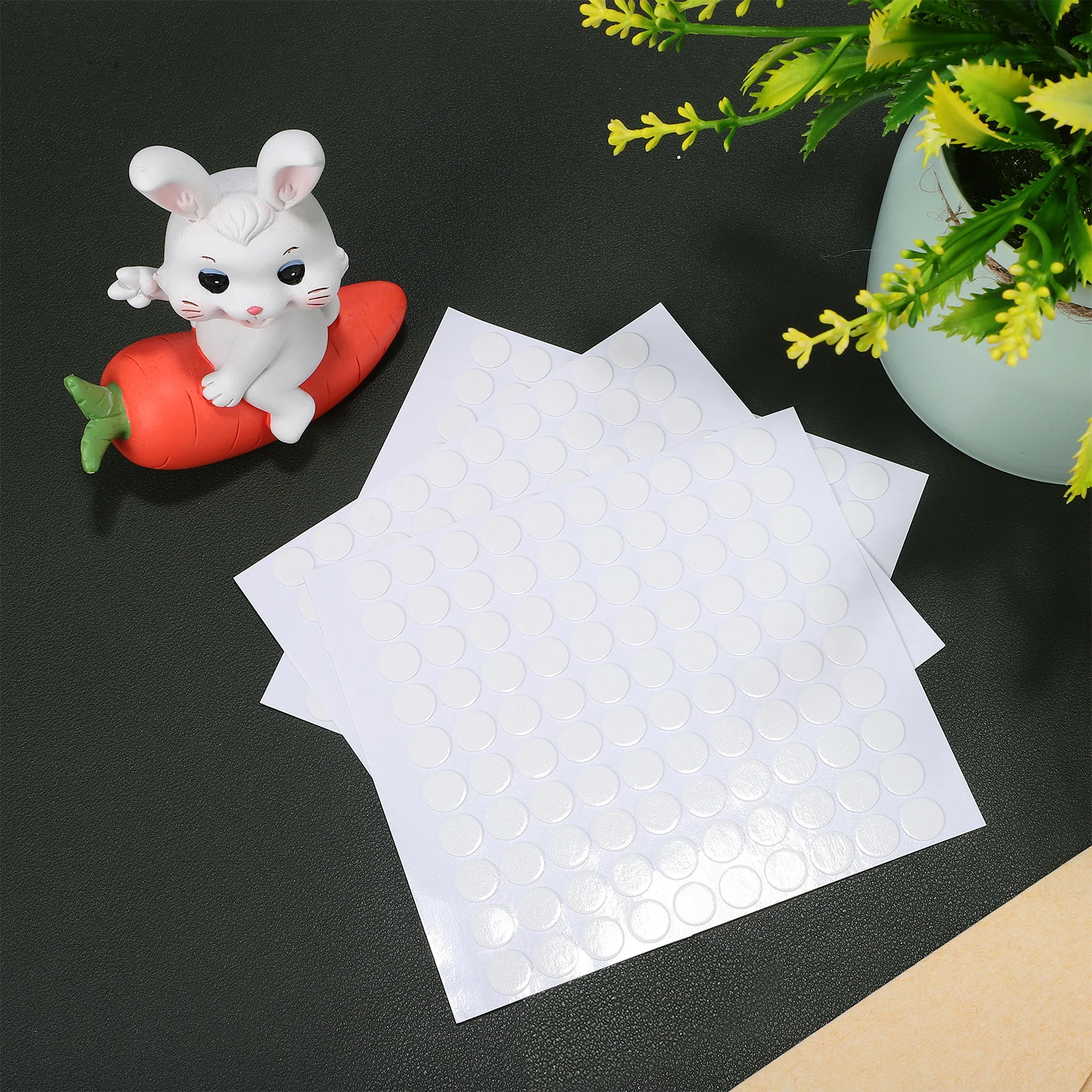 

300Pcs Round Adhesive Dots Transparent Double-Sided Stickers No Residue for Various Surfaces Double-Sided Adhesive Dots