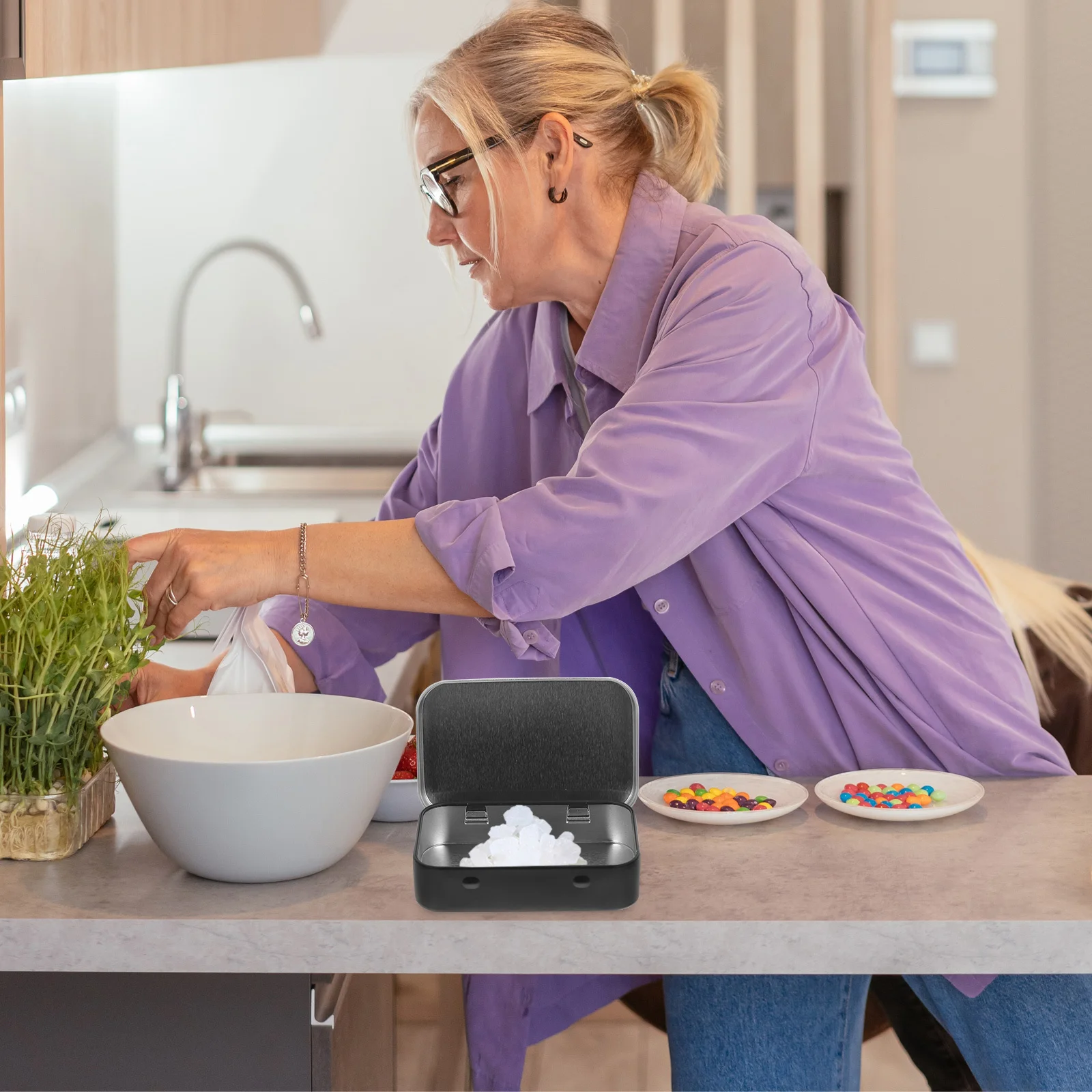 

Металлическая прямоугольная коробка для хранения, конфетница, банка для печенья с крышкой, портативный металлический контейнер для подарков, маленькая банка для печенья