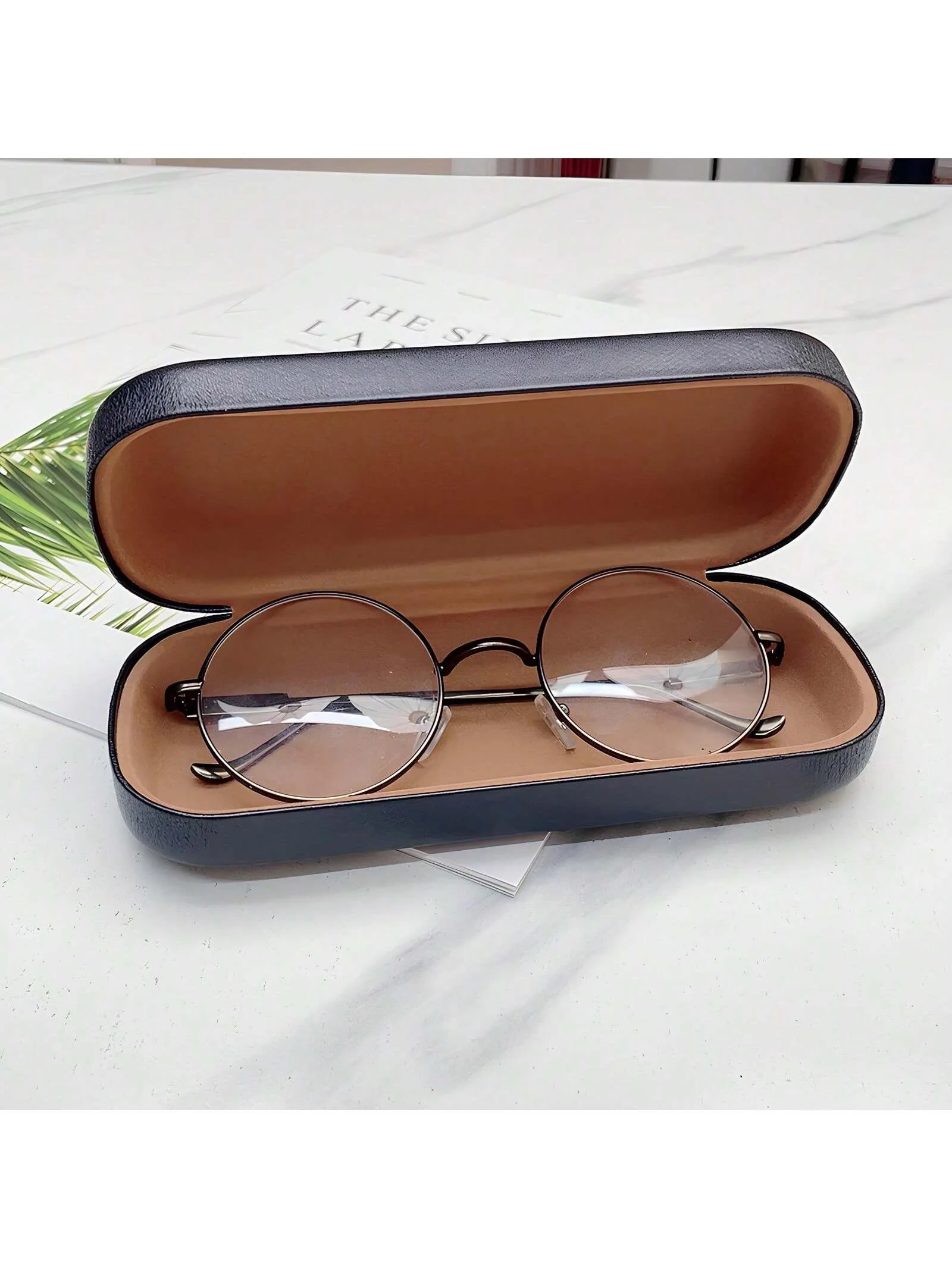 Glasses Case Hard Shell，PU Leather A-Z Letter Eyeglass Case Alphabet Charm Eyeglasses Case for Sunglasses Eye Glasses Case