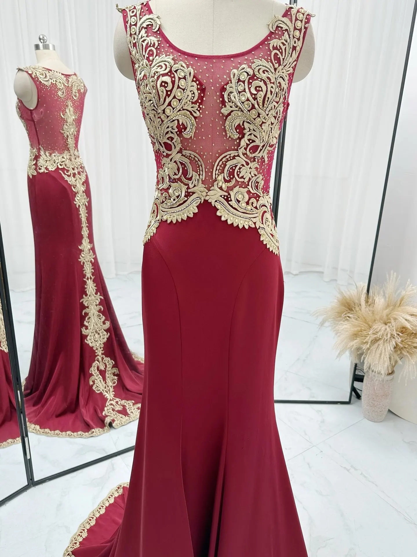 Jiuhong Sleeveless Sexy Mermaid Long Small Trailer Light Luxury Niche Evening Dress M1723