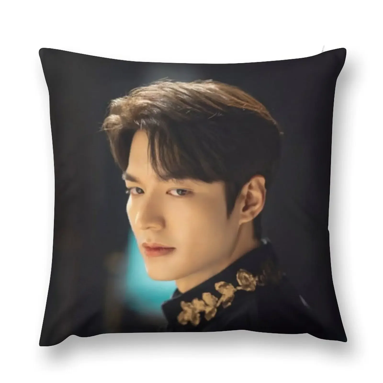 LEE MIN HO Throw Pillow Sofa Pillow Cover Christmas Pillow Cases Christmas Covers Decorative Cushions For Luxury Sofa