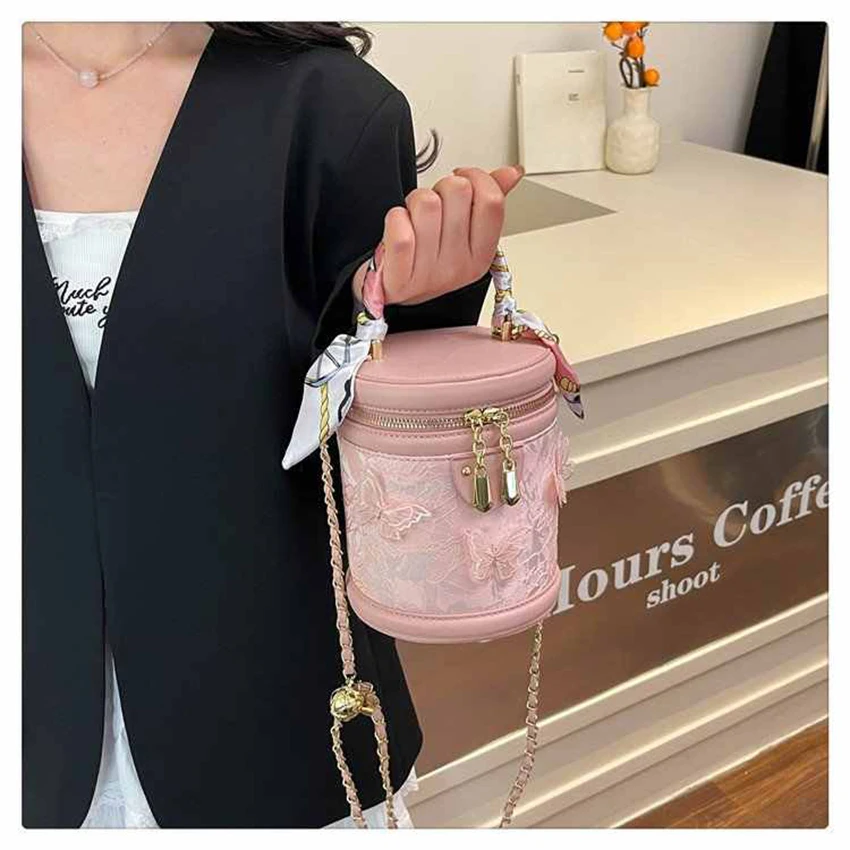 

Butterfly Appliques Women's Chain Cross Body Bag Solid Color PU Patchwork Zipper Bucket Bags Versatile Girls Fashion Handbags