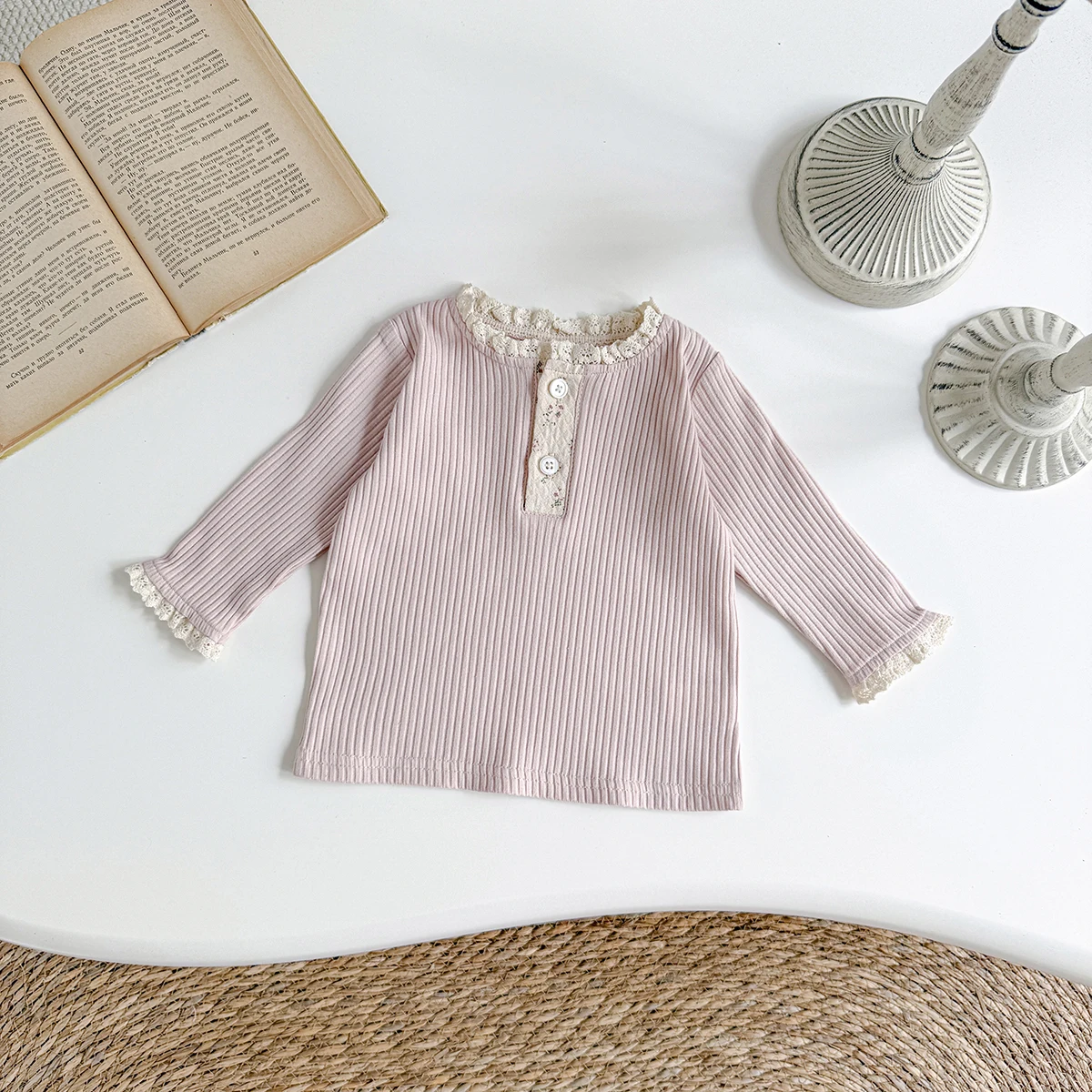 

Осенняя модная модная дышащая одежда в корейском стиле для новорожденных девочек, удобная однотонная кружевная одежда с длинными рукавами для отдыха