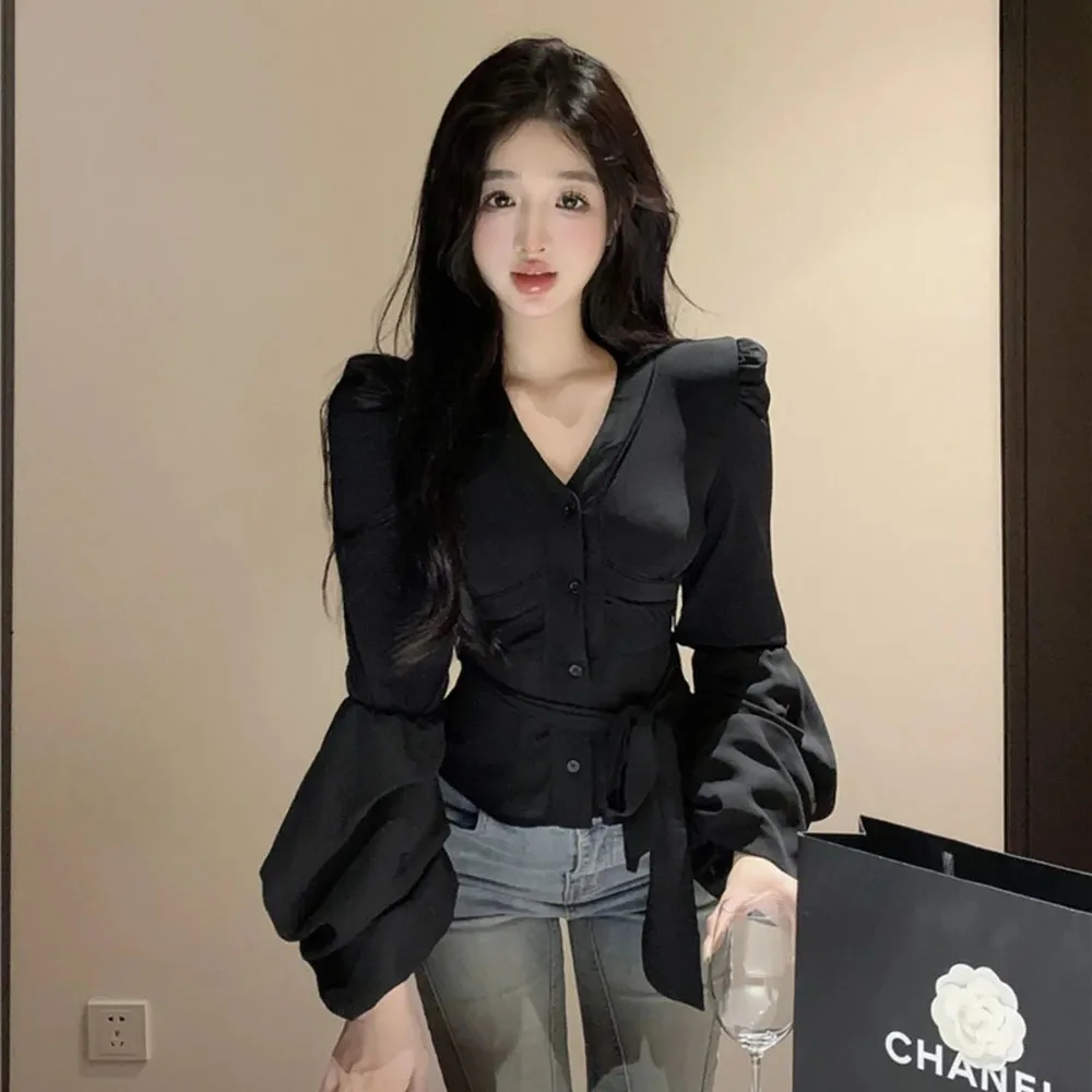 

Spring New Tight Temperament Shirts For Women Sexy V-neck Button Blouses Korean Fashion Slim Female Autumn Blusa Long Sleeve Top