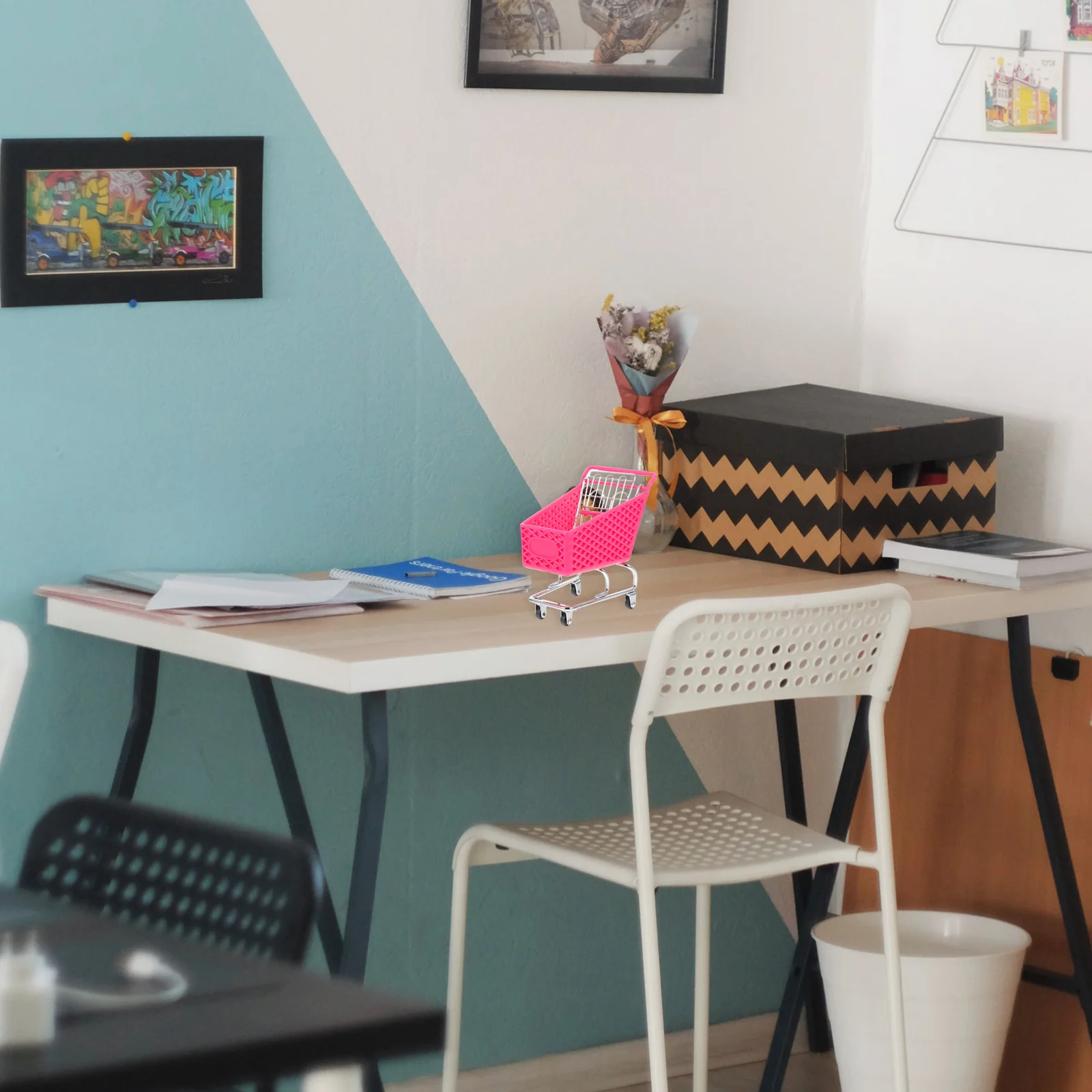 Mini carrito de compras para manualidades de Metal, cesta de almacenamiento de hierro, artesanía de hierro creativa, carrito de estilo supermercado, herramienta de empuje para cocina