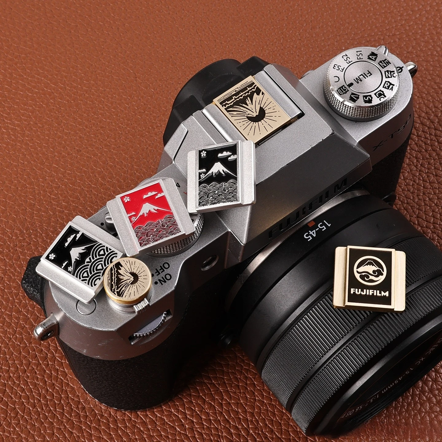 

Metal Hot Shoe Cover Shutter Button For Fujifilm XS10 XM5 XE4 XT5 XT30II XH2S XA7 Camera Protective Cap Dustproof Anti-Scratch