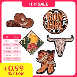 Stivali Cowgirl spilla smaltata Cactus messicano occidentale testa di toro distintivi con risvolto Decor per borse per camicie spille regalo di gioielli per gli amici