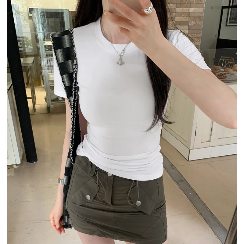 

Summer 2024 New Women's Solid Color Short-Sleeved T-Shirt Round Neck Loose Tops Ladies Versatile Simple Tee