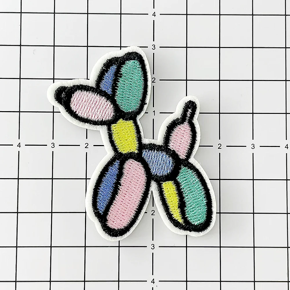 Dog Cloth Patch Badge Embroidered Cute Badges Abstract Iron on Kids Patches for Clothes Cover Repair Hole Stickers
