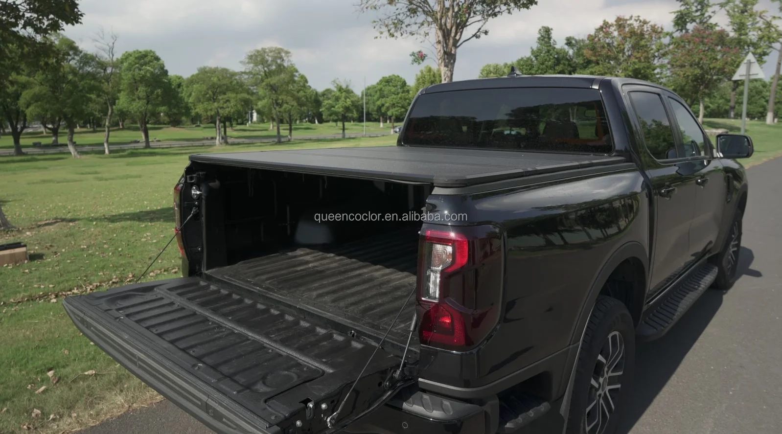 Cheap Price Hard Tonneau Cover Tri-fold Cover Truck Bed Cover Truck Bed Accessories for Toyota Tacoma Accesorios 2005-2023