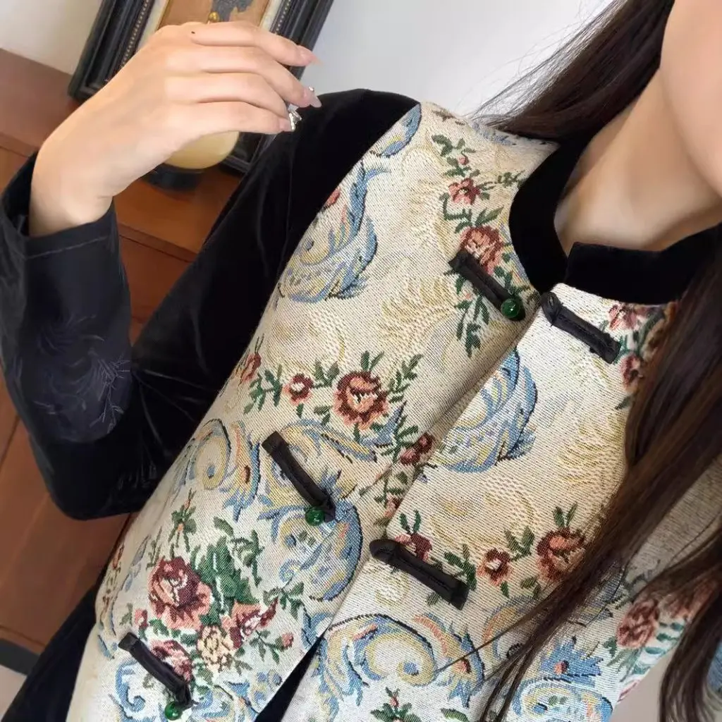 

TheWow Chinoiserie Пластинчатый жилет на пуговицах Поэтическая текстурированная рельефная жаккардовая майстерність Женский модный топ Новые поступления