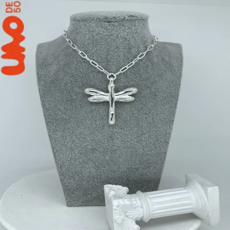 

2025 Best Selling Exquisite High Quality UNO DE 50 Fashion Classic 925 Necklace Jewelry Daily Collocation Holiday Romantic Gifts
