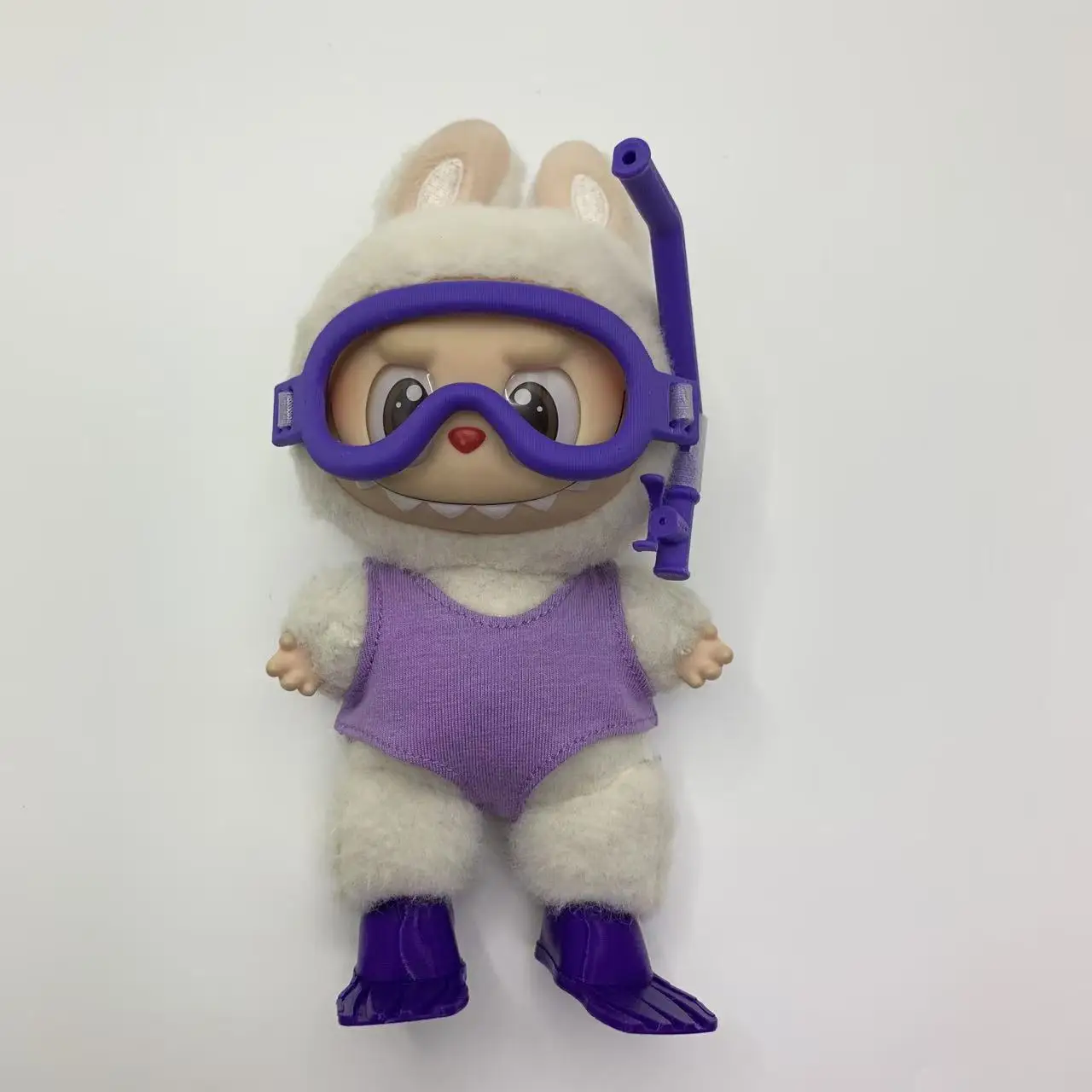 Nuevos deslumbrantes pantalones vaqueros con pechera, traje personalizado con estampado de leopardo brillante para labubu v1v2v3 dol de 17cm