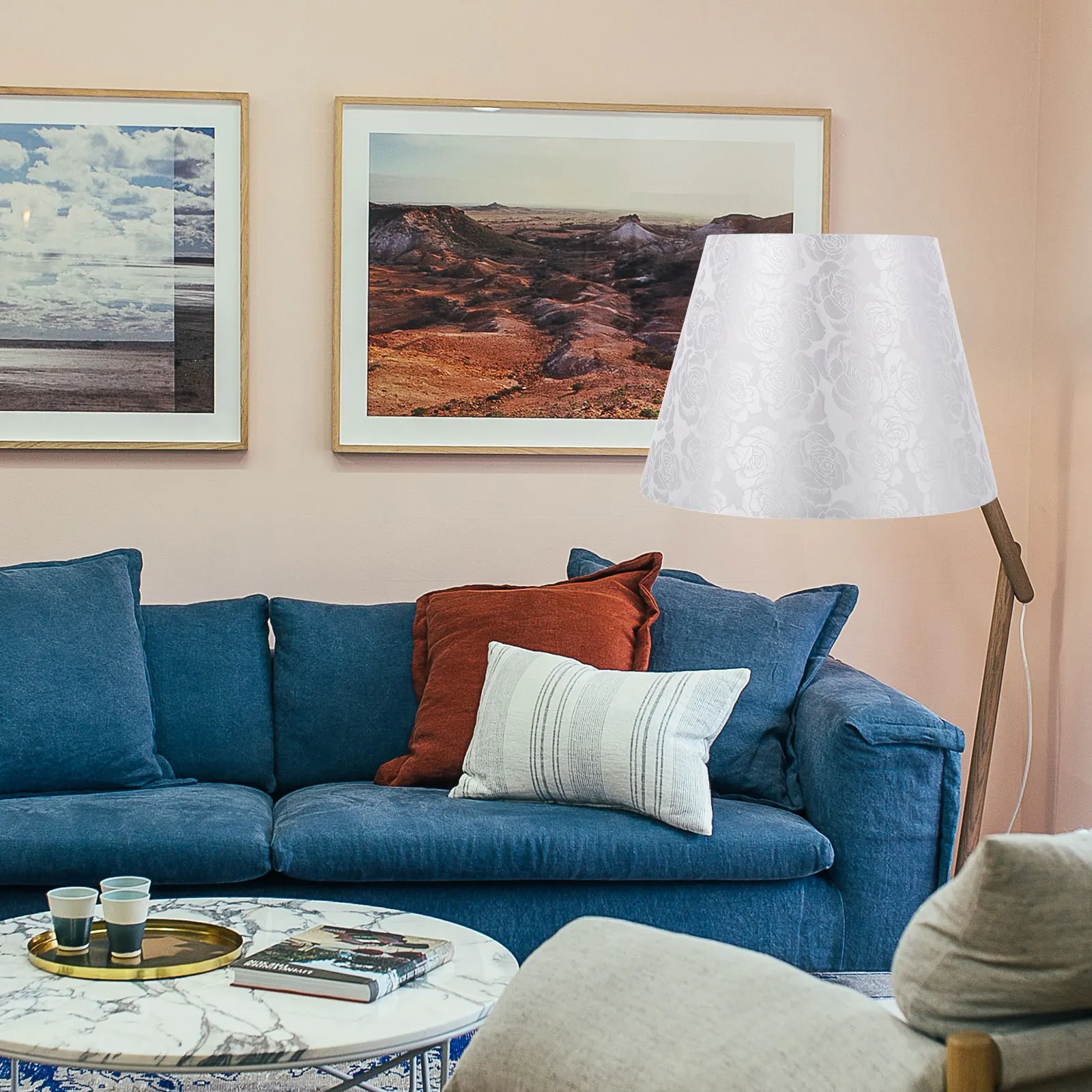 

Delicate Pattern Cloth Lampshade Safe for Eyes Cozy Bright Light Study Office Bedroom Living Room Flower Embroidery Lampshade