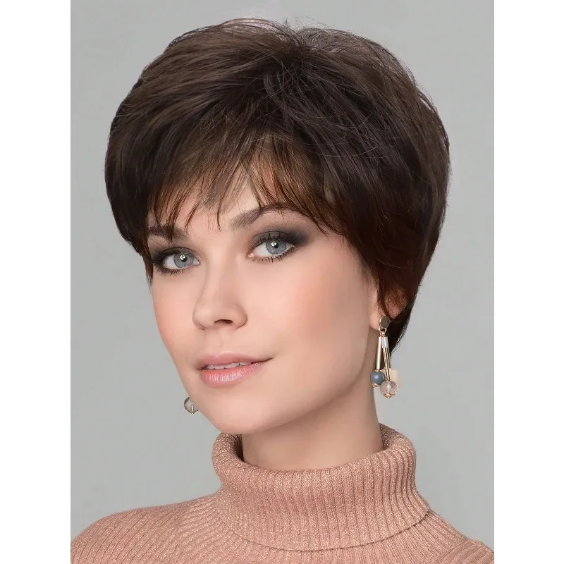 

Женский короткий коричневый синтетический парик из химического волокна подходит для женской повседневной носки, вечеринок и праздничных аксессуаров для париков.