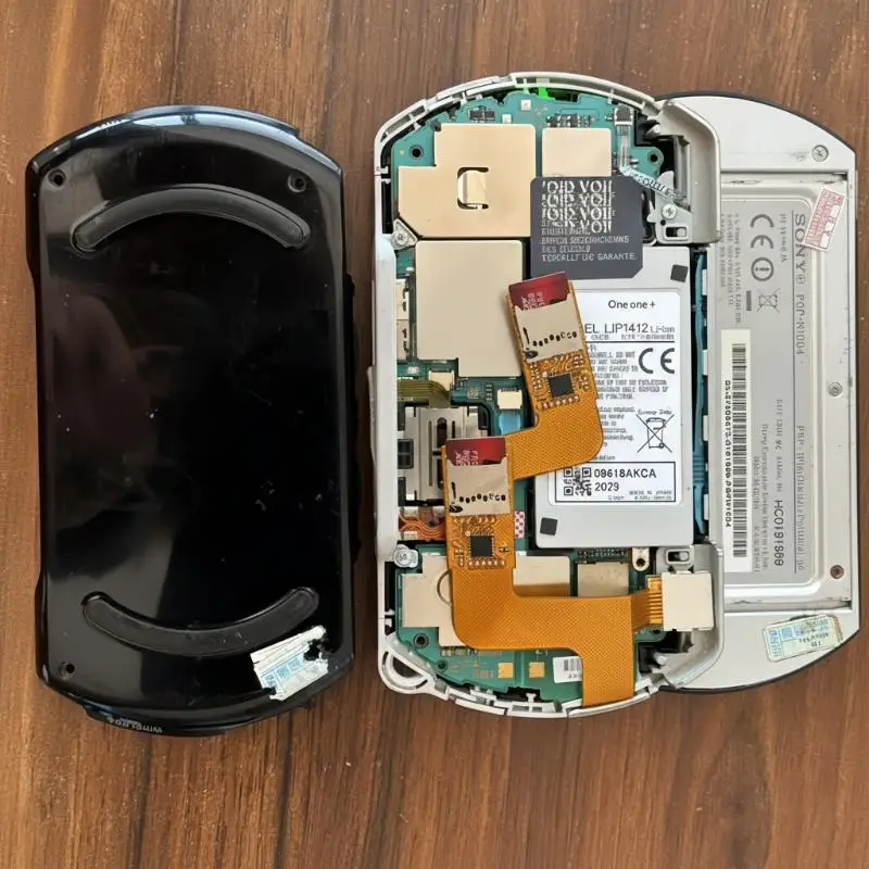 Karta adaptera TF na M2 dla PSPGo z obsługą pamięci 128 GB, zapewniająca płynny transfer danych dla przenośnej rozrywki. — zdjęcie produktu 2