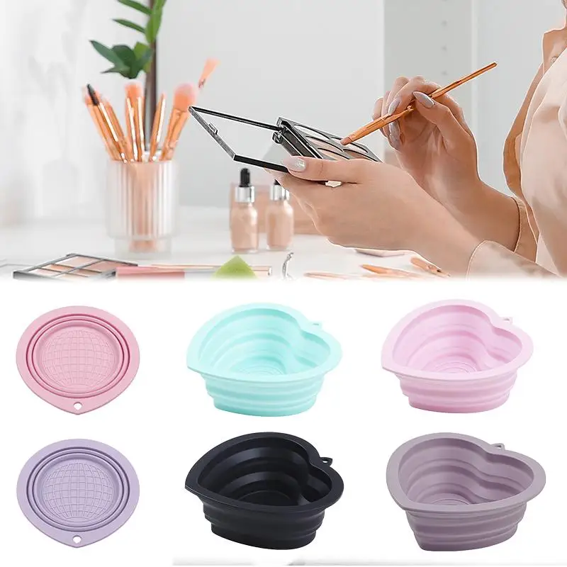Detergente per pennelli per trucco in silicone a forma di cuore/rotondo, ciotola per pulizia pieghevole per soffio di cipria, per lavare tappetino morbido, scatola per strumenti di bellezza